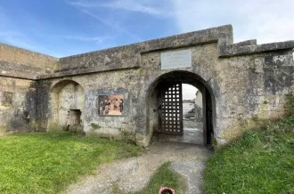 Porte des pêcheurs_Le Château-d'Oléron