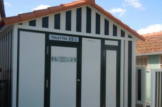 Toilettes Avenue du port