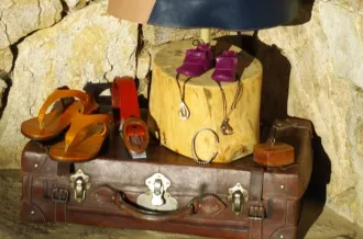 Exposition d'articles en cuir - Bruno RICHARD_Le Château-d'Oléron