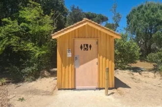 Toilettes publiques - plage de Foulerot_Saint-Georges-d'Oléron