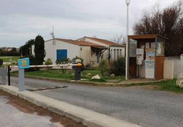 Entrée aire de camping-car