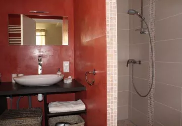 Meublé de Josette Duvert