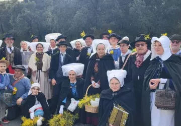 Les Déjhouqués