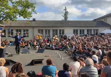 Théâtre de rue #4 - Slam de balles_Saint-Trojan-les-Bains