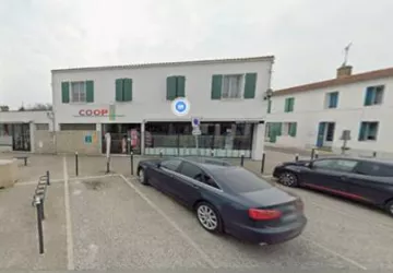 Parking place Gaston Robert_La Brée-les-Bains