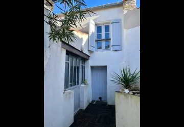 Maison de charme avec 2 vélos_Le Château-d'Oléron